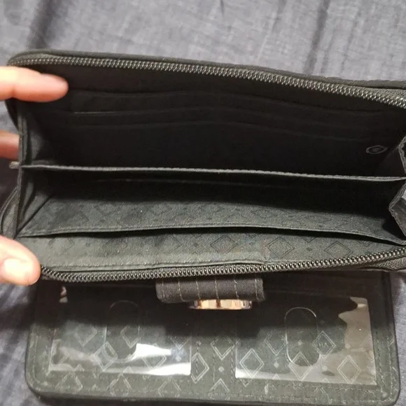 Vera Bradley Quilted Black Wallet - Picture 4 of 4